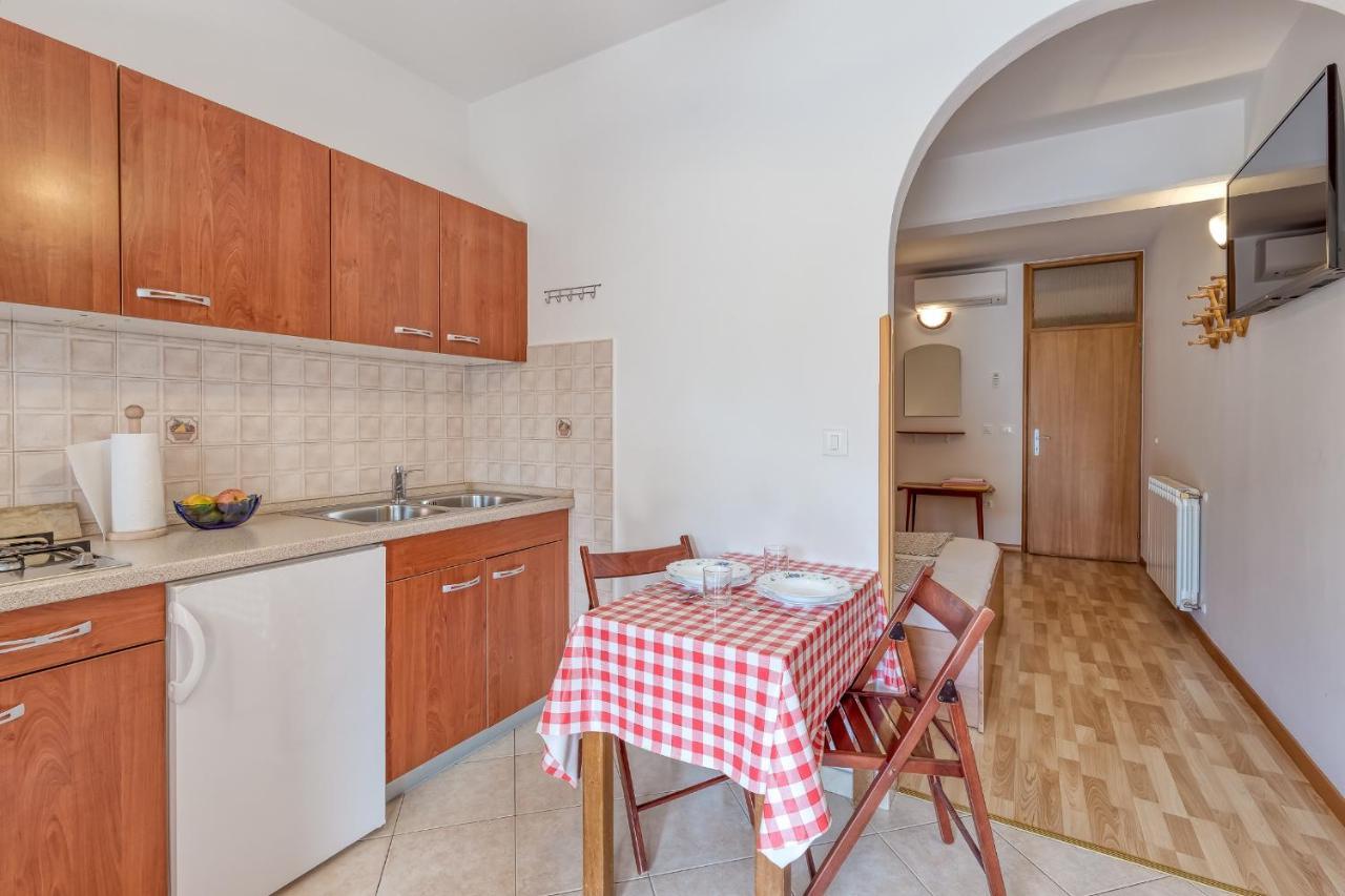Apartment Complex Silva Rovinj Eksteriør bilde